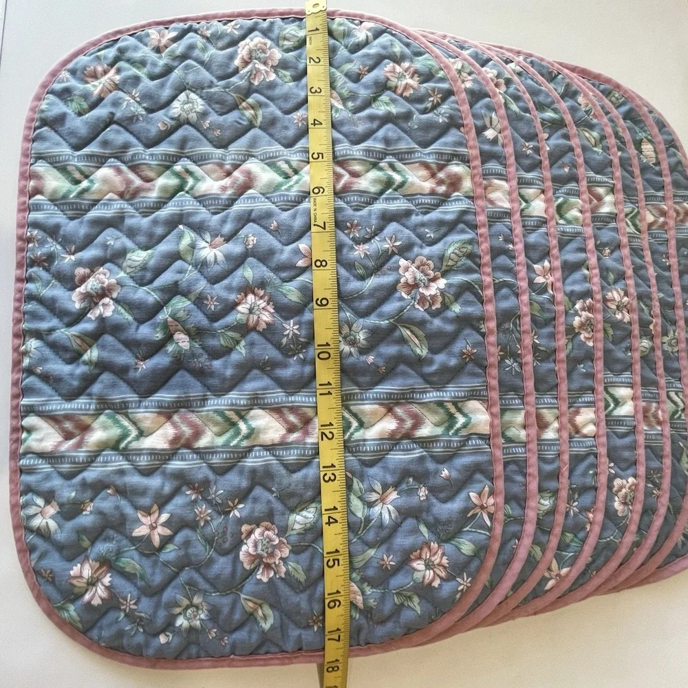Vintage Quilted Cotton Placemats Set 8 Floral Chintz Cottagecore Farmhouse Decor